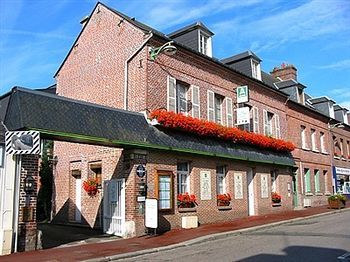 Hotel Restaurant La Paix La Robe Et Le Palais Forges-les-Eaux Exterior foto